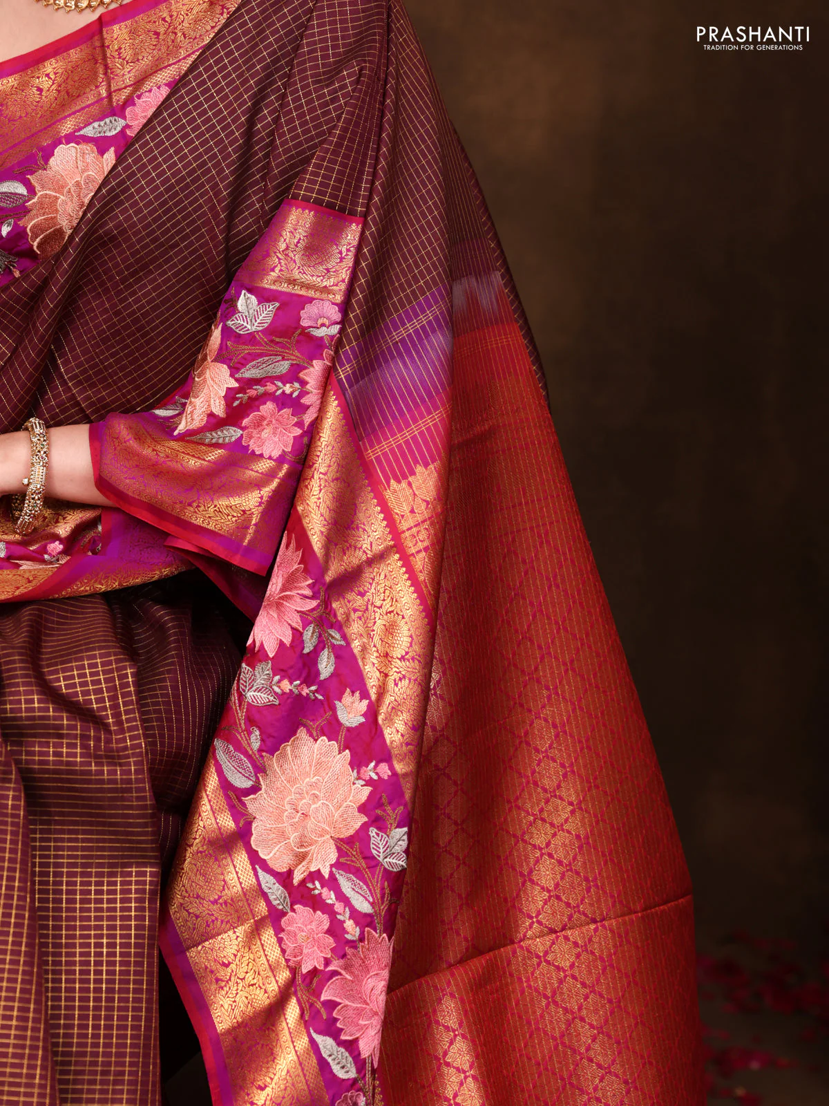 Maroon-Pink Pure Kanchipuram Silk Saree With Zari Checks & Border Embroidery - Image 5