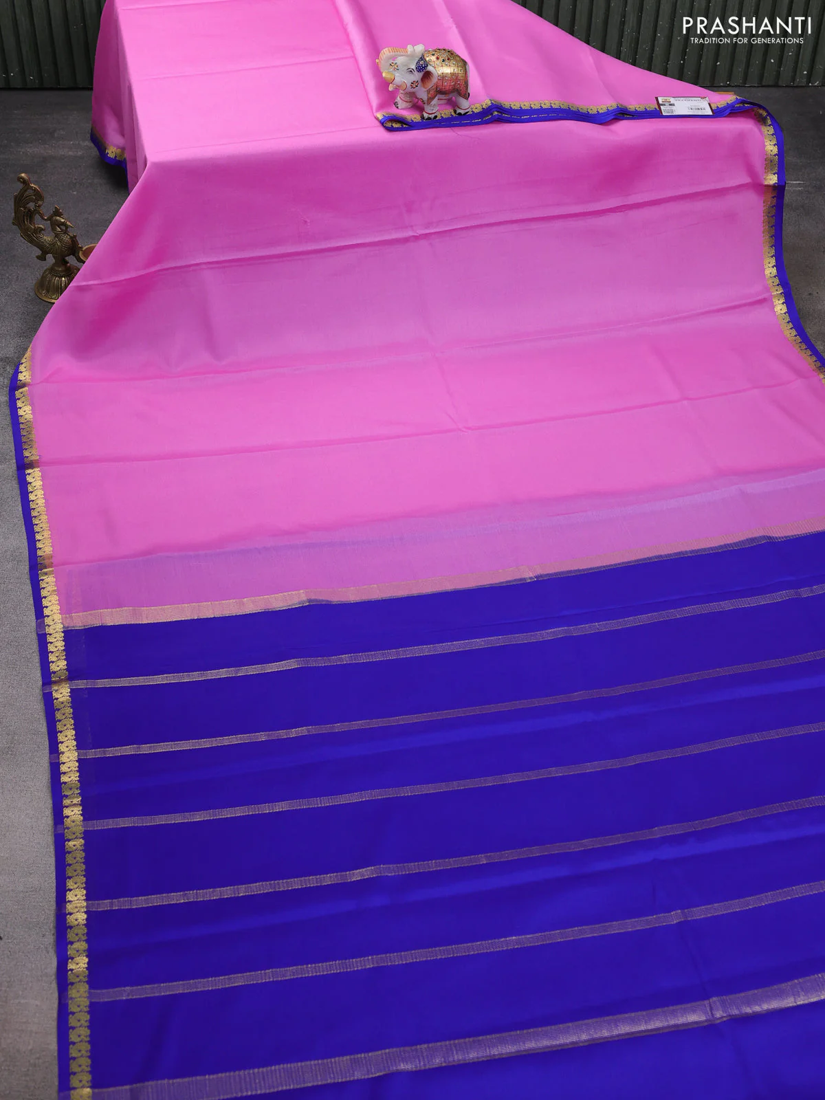 Pure mysore silk saree peach pink and blue with plain body and annam zari woven border - Image 2